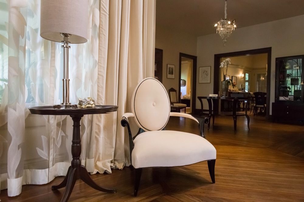 Stonehurst Place Hotel 4*