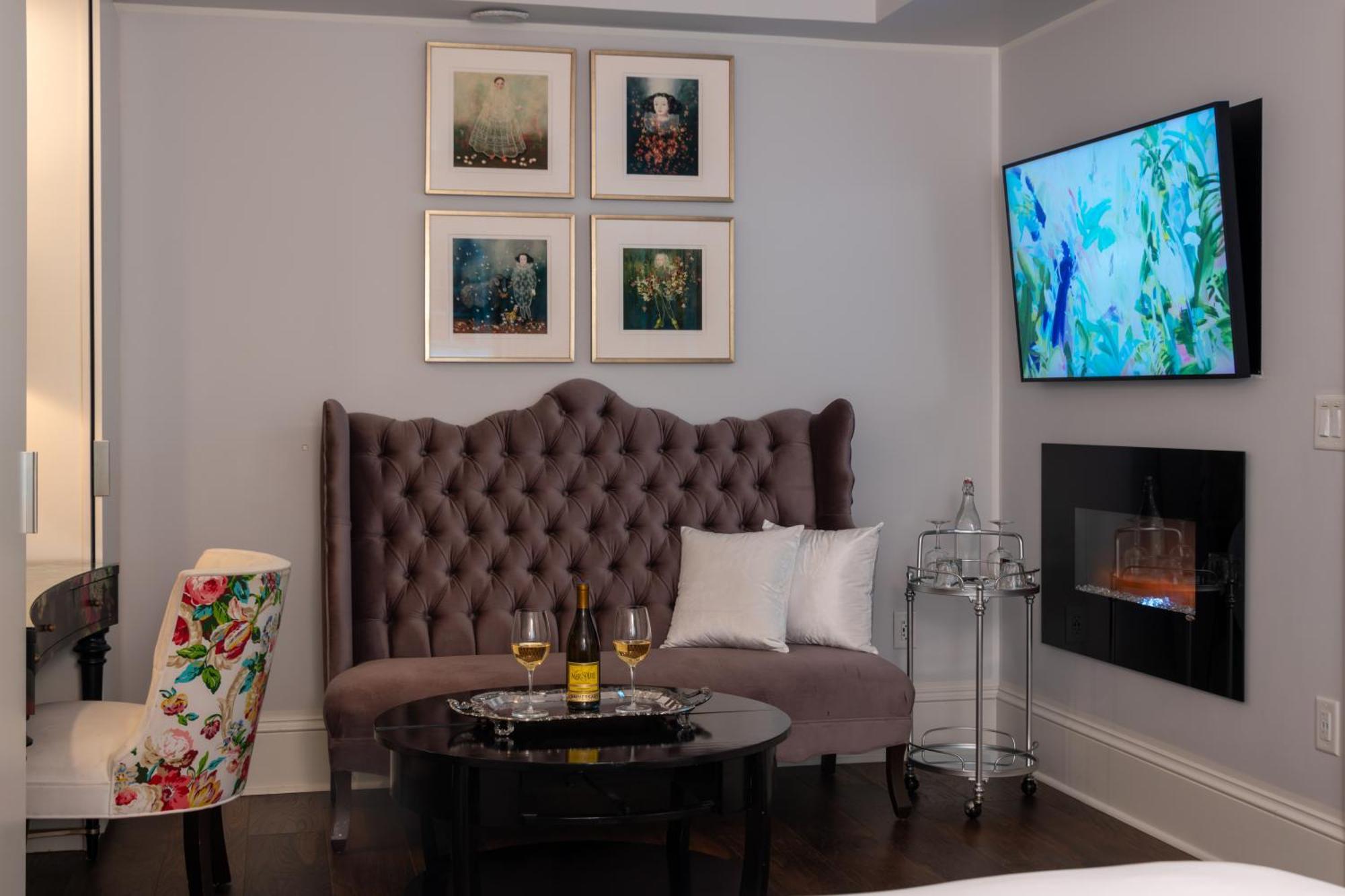 Stonehurst Place 4*