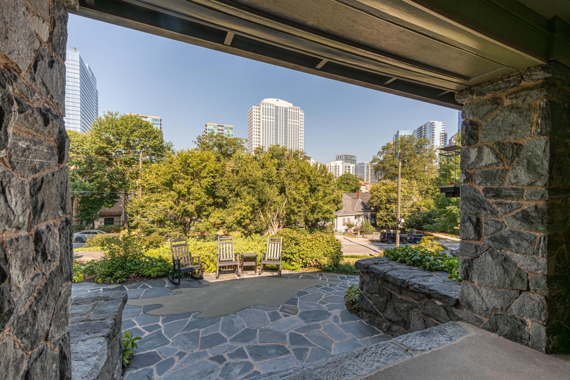 Stonehurst Place Hotel Atlanta